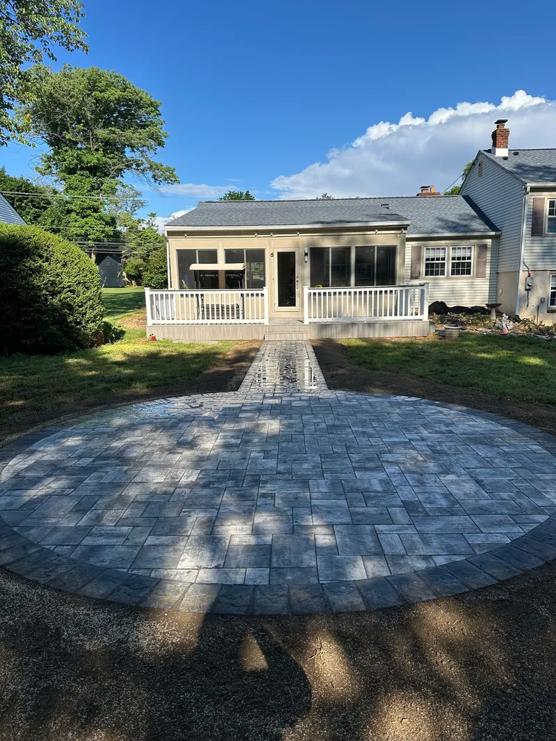 Large Circular Paver Patio Design